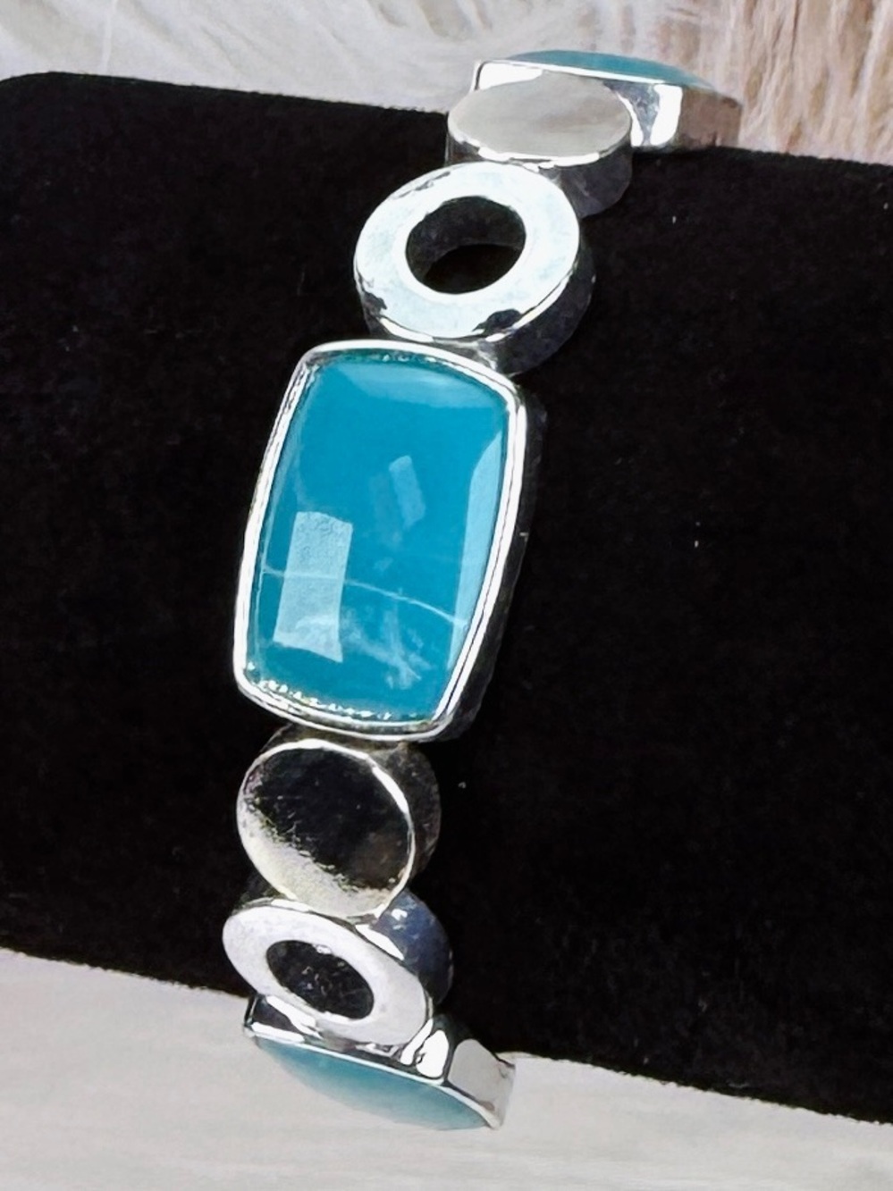 Silver Tone Turquoise Look Stretch Bracelet Modern Geometric Links